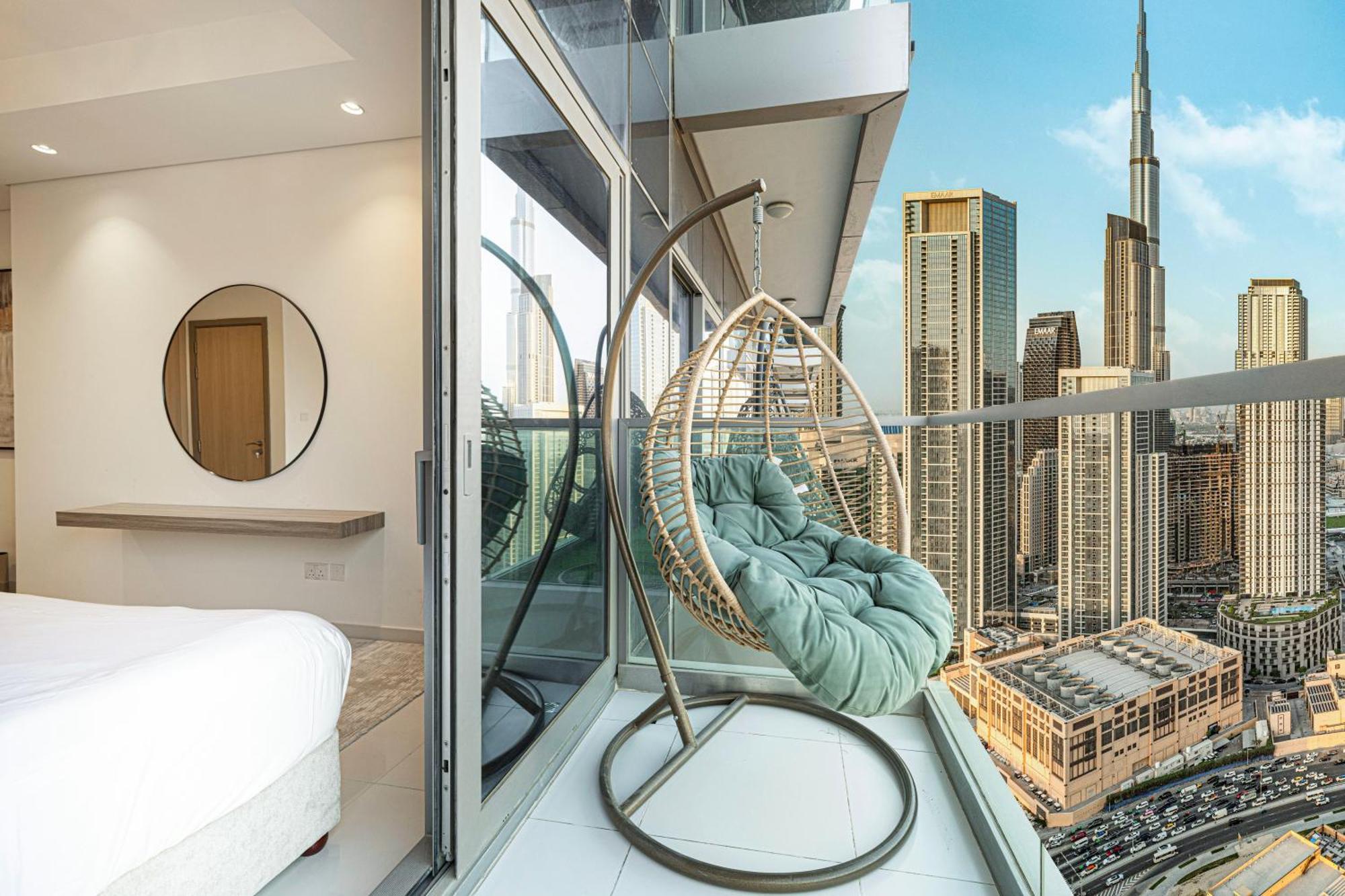 Luxe 2Br With Burj Khalifa View & Infinity Pool Dubai